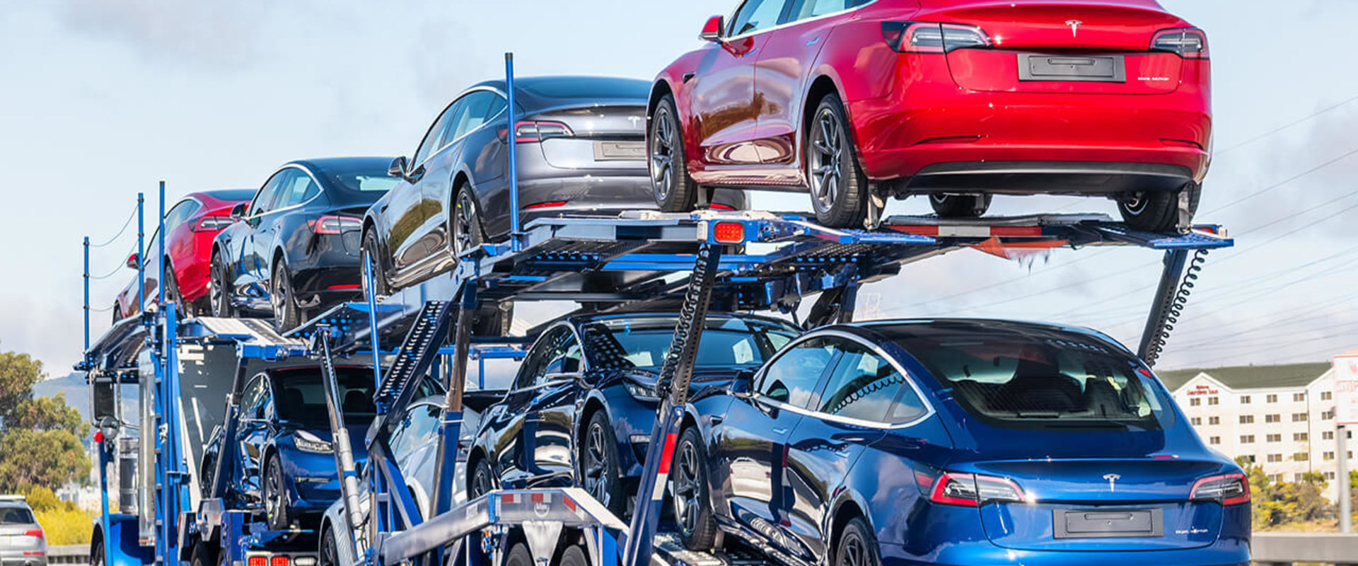 Denver Auto Transport: The Ins and Outs of Shipping Your Vehicle